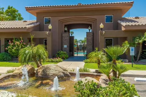 7009 E Acoma Dr #1046, Scottsdale, AZ 85254