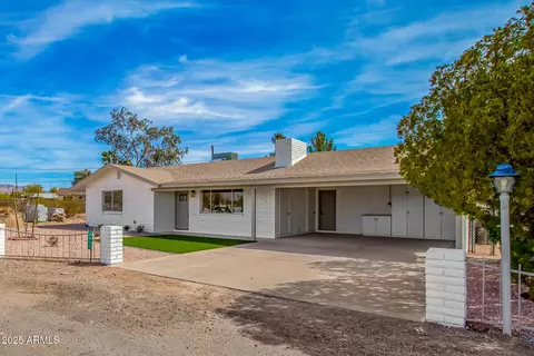 6655 E Rustic Dr, Mesa, AZ 85215 photo 2