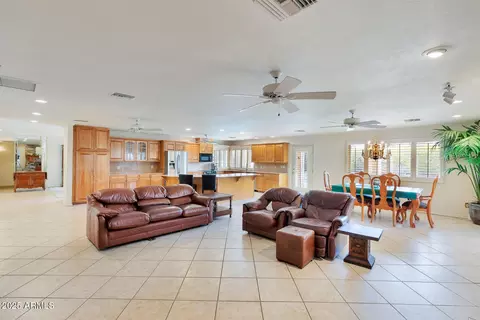 4349 E Stanford Dr, Phoenix, AZ 85018 photo 13