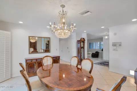 4349 E Stanford Dr, Phoenix, AZ 85018 photo 8