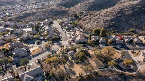 View/Area - 14052 S 24th Way, Phoenix, AZ 85048 photo 5 of 14