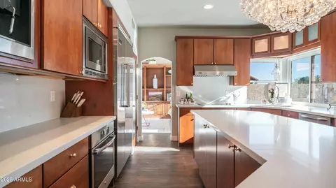 Kitchen - 14052 S 24th Way, Phoenix, AZ 85048 photo 2 of 4