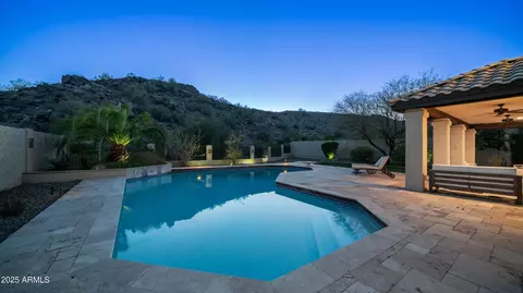 Exterior - 14052 S 24th Way, Phoenix, AZ 85048 photo 8 of 13