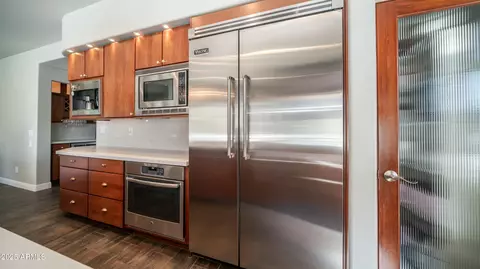 Kitchen - 14052 S 24th Way, Phoenix, AZ 85048 photo 4 of 4