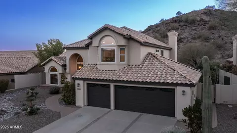 Exterior - 14052 S 24th Way, Phoenix, AZ 85048 photo 4 of 13