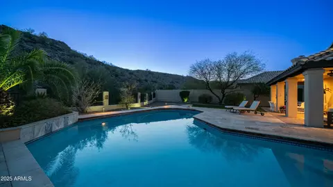 Exterior - 14052 S 24th Way, Phoenix, AZ 85048 photo 7 of 13