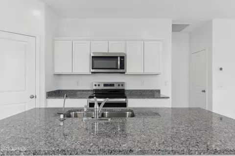 1432 W Hess Ave, Coolidge, AZ 85128 photo 5