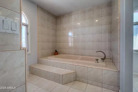 Bath - 2542 S Playa --, Mesa, AZ 85202 photo 4 of 5