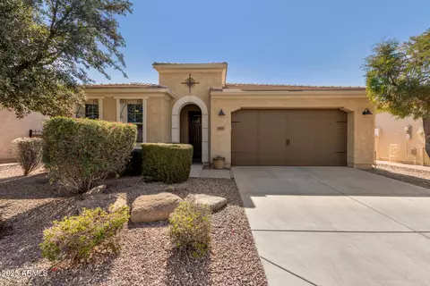 815 E Laddoos Ave, San Tan Valley, AZ 85140