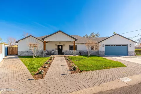 3312 E Sells Dr, Phoenix, AZ 85018