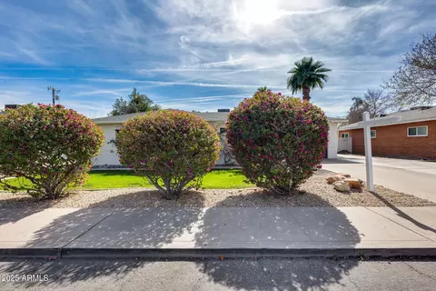 Exterior - 1837 E Coolidge St, Phoenix, AZ 85016 photo 2 of 9