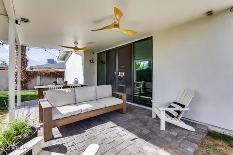 Exterior - 1837 E Coolidge St, Phoenix, AZ 85016 photo 5 of 9