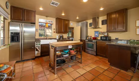 1261 Edgemont Ave, Phoenix, AZ 85006 photo 13