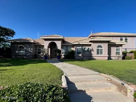 2706 E Choctaw Dr, Sierra Vista, AZ 85650
