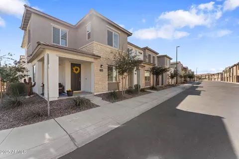 759 E Zesta Ln #104, Gilbert, AZ 85297