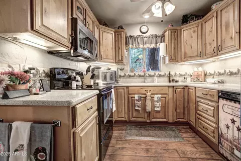 Kitchen - 5749 W Pine Cir, Pine, AZ 85544 photo 1 of 3