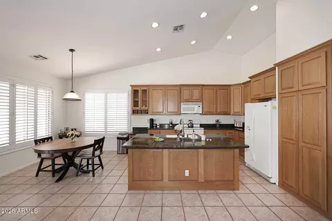 5624 E Garnet Ave, Mesa, AZ 85206 photo 9