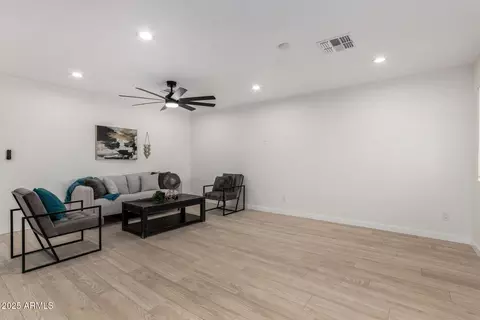 Living - 42 E 14th St, Mesa, AZ 85201 photo 2 of 4
