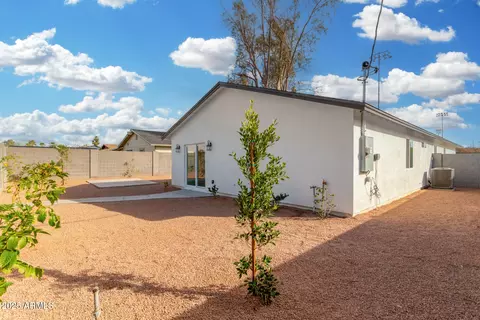 Exterior - 42 E 14th St, Mesa, AZ 85201 photo 4 of 6