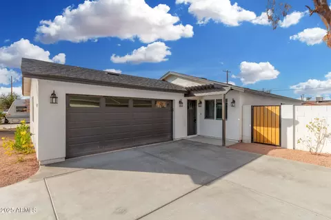 Exterior - 42 E 14th St, Mesa, AZ 85201 photo 2 of 6