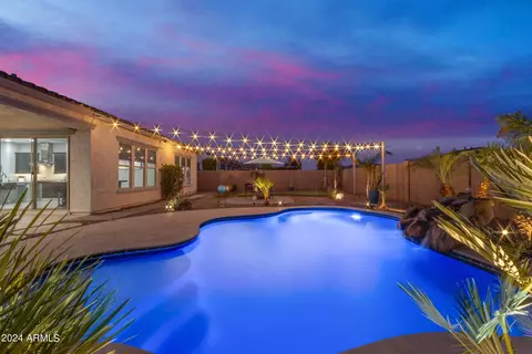10455 E Thornton Ave, Mesa, AZ 85212