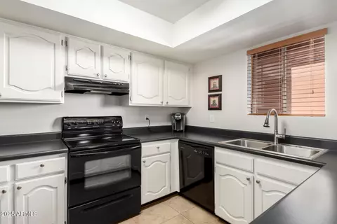 Kitchen - 4303 E Cactus Rd #408, Phoenix, AZ 85032 photo 1 of 3