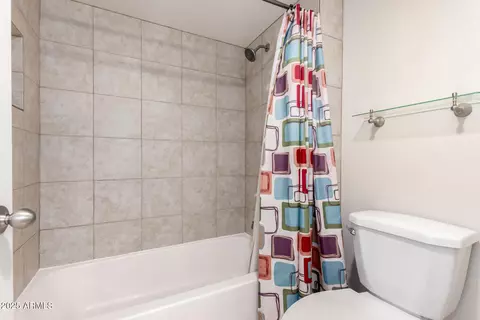 Bath - 4303 E Cactus Rd #408, Phoenix, AZ 85032 photo 2 of 2