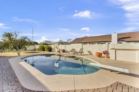 Exterior - 4010 E Grandview St, Mesa, AZ 85205 photo 2 of 3
