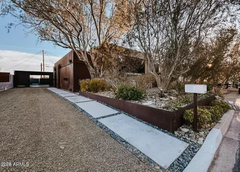 37 E Foothill Dr, Phoenix, AZ 85020
