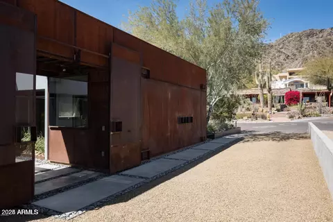 37 E Foothill Dr, Phoenix, AZ 85020 photo 27