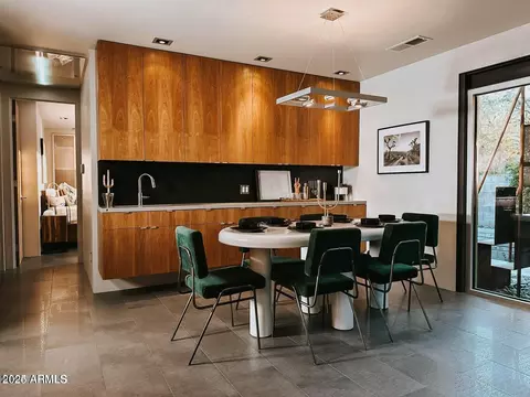 37 E Foothill Dr, Phoenix, AZ 85020 photo 14