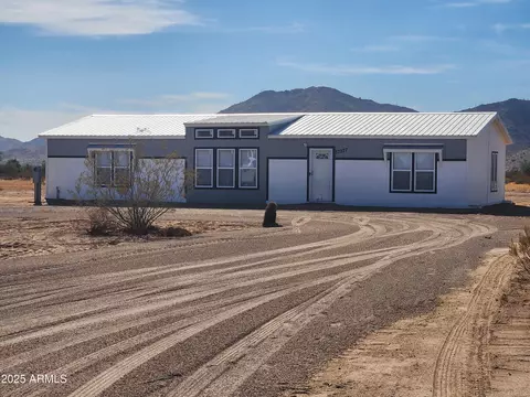 57377 W Enchanted Sunrise Ln, Maricopa, AZ 85139