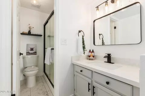 623 W Guadalupe Rd #228, Mesa, AZ 85210