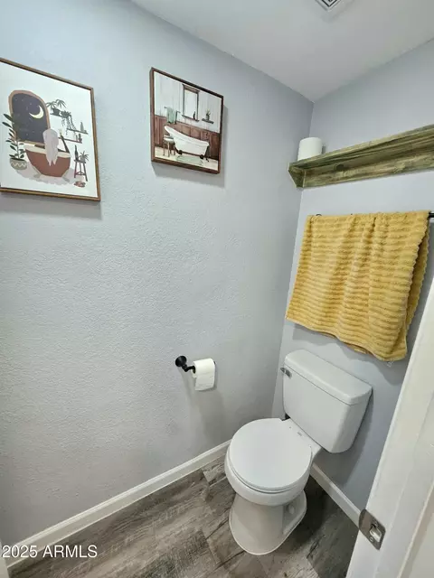Bath - 1953 W Granada Rd, Phoenix, AZ 85009 photo 2 of 2