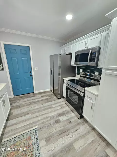 Kitchen - 1953 W Granada Rd, Phoenix, AZ 85009 photo 1 of 4