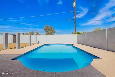 Exterior - 3436 E Pierce St, Phoenix, AZ 85008 photo 8 of 8