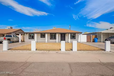 Exterior - 3436 E Pierce St, Phoenix, AZ 85008 photo 5 of 8