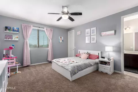 Bedroom - 3687 E Blue Spruce Ln, Gilbert, AZ 85298 photo 6 of 9