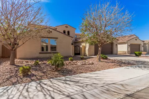 Exterior - 3687 E Blue Spruce Ln, Gilbert, AZ 85298 photo 2 of 6