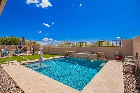 Exterior - 3687 E Blue Spruce Ln, Gilbert, AZ 85298 photo 4 of 6