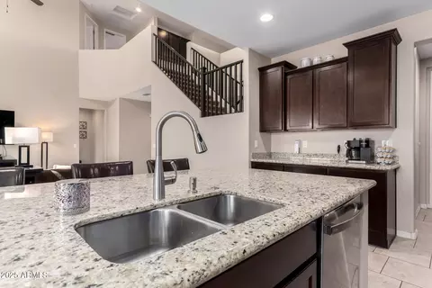 Kitchen - 3687 E Blue Spruce Ln, Gilbert, AZ 85298 photo 1 of 6