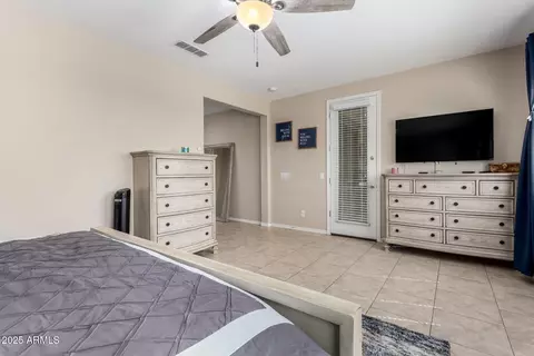 Bedroom - 3687 E Blue Spruce Ln, Gilbert, AZ 85298 photo 2 of 9