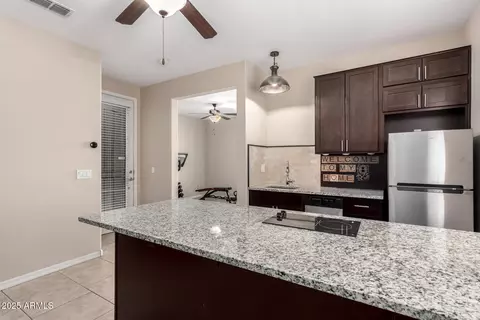 Kitchen - 3687 E Blue Spruce Ln, Gilbert, AZ 85298 photo 5 of 6