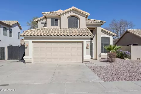 7420 W Los Gatos Dr, Glendale, AZ 85310