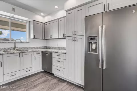 Kitchen - 6308 E Billings St, Mesa, AZ 85205 photo 4 of 4