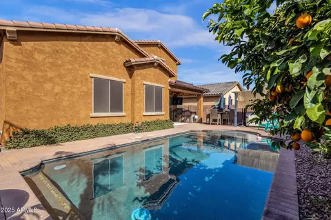 Exterior - 2463 E Stacey Rd, Gilbert, AZ 85298 photo 6 of 8