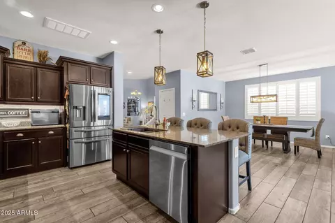 Kitchen - 2463 E Stacey Rd, Gilbert, AZ 85298 photo 4 of 5