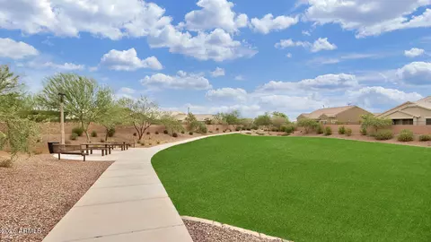 View/Area - 2463 E Stacey Rd, Gilbert, AZ 85298 photo 2 of 5