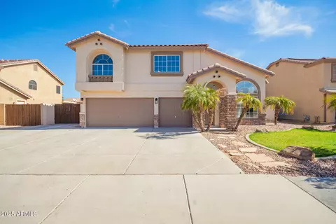 31487 N Blackfoot Dr, San Tan Valley, AZ 85143