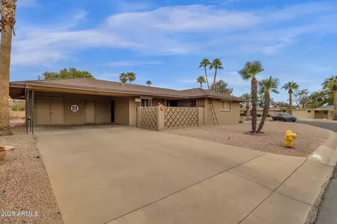 915 S Saranac Ave, Mesa, AZ 85208